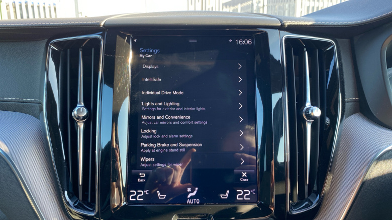 Volvo Xc60 2.0 B4D R DESIGN Pro 5dr AWD Geartronic Diesel Estate